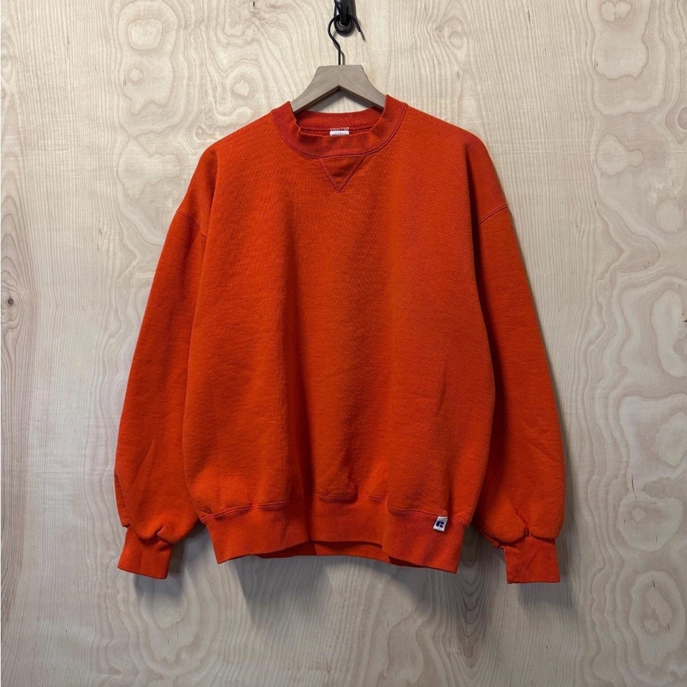 Vintage Russell Athletic Men's Vibrant Orange Crewneck Sweatshirt